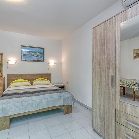 Apartments Bastovanovic Rovinj Bagian luar foto