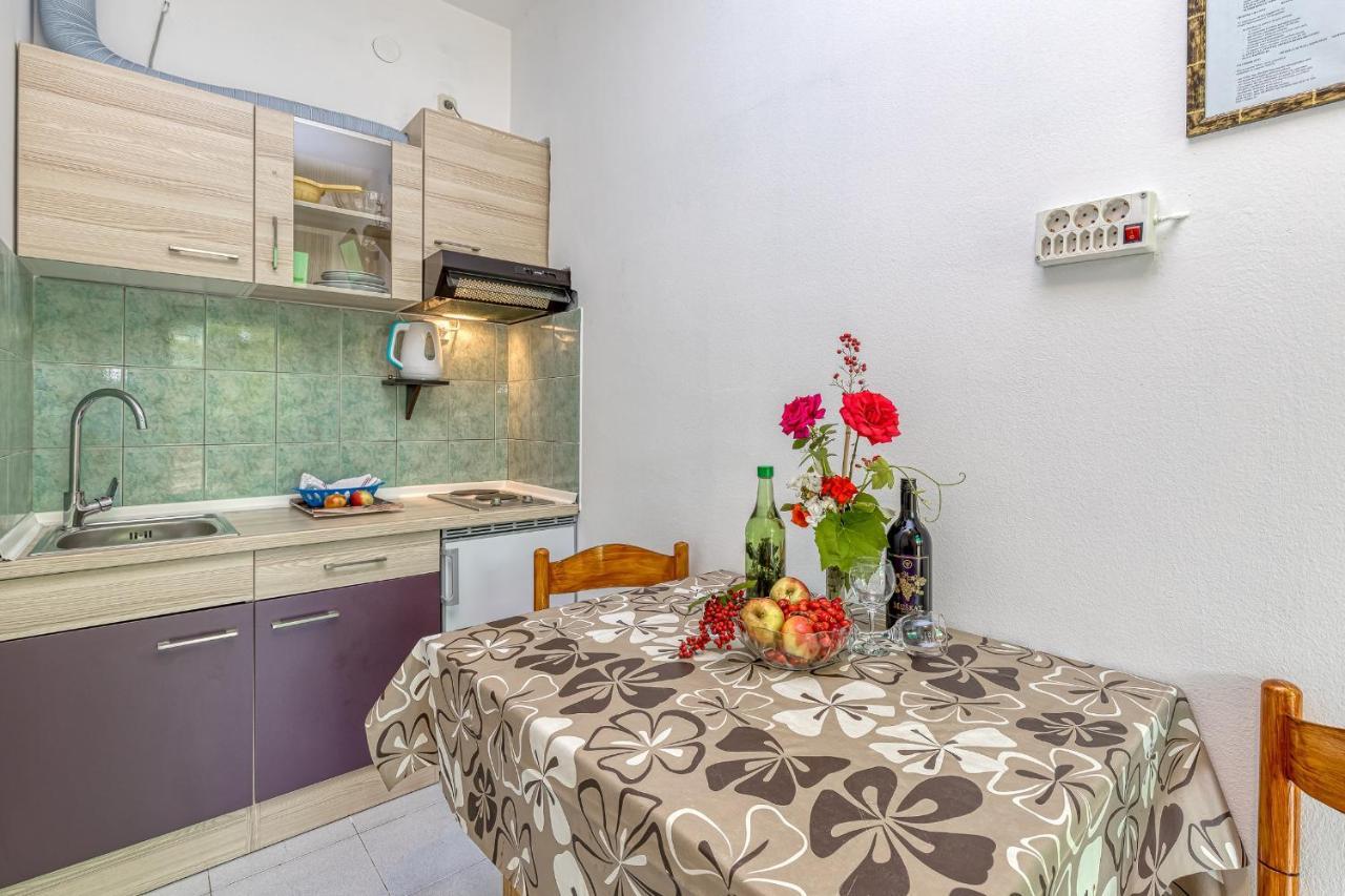 Apartments Bastovanovic Rovinj Bagian luar foto